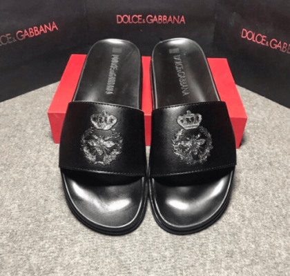 Những mẫu dép Dolce & Gabbana nam hót nhất 2020