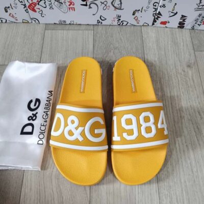 Dép nam Dolce & Gabbana siêu cấp họa tiết logo màu vàng DDG09